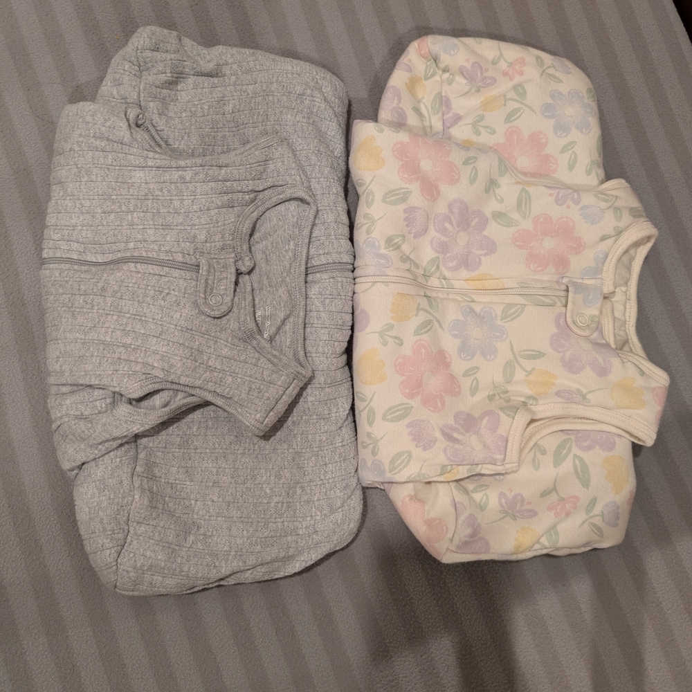 Cozy Kids Sleeveless Wearable Blankets - Gray and Floral